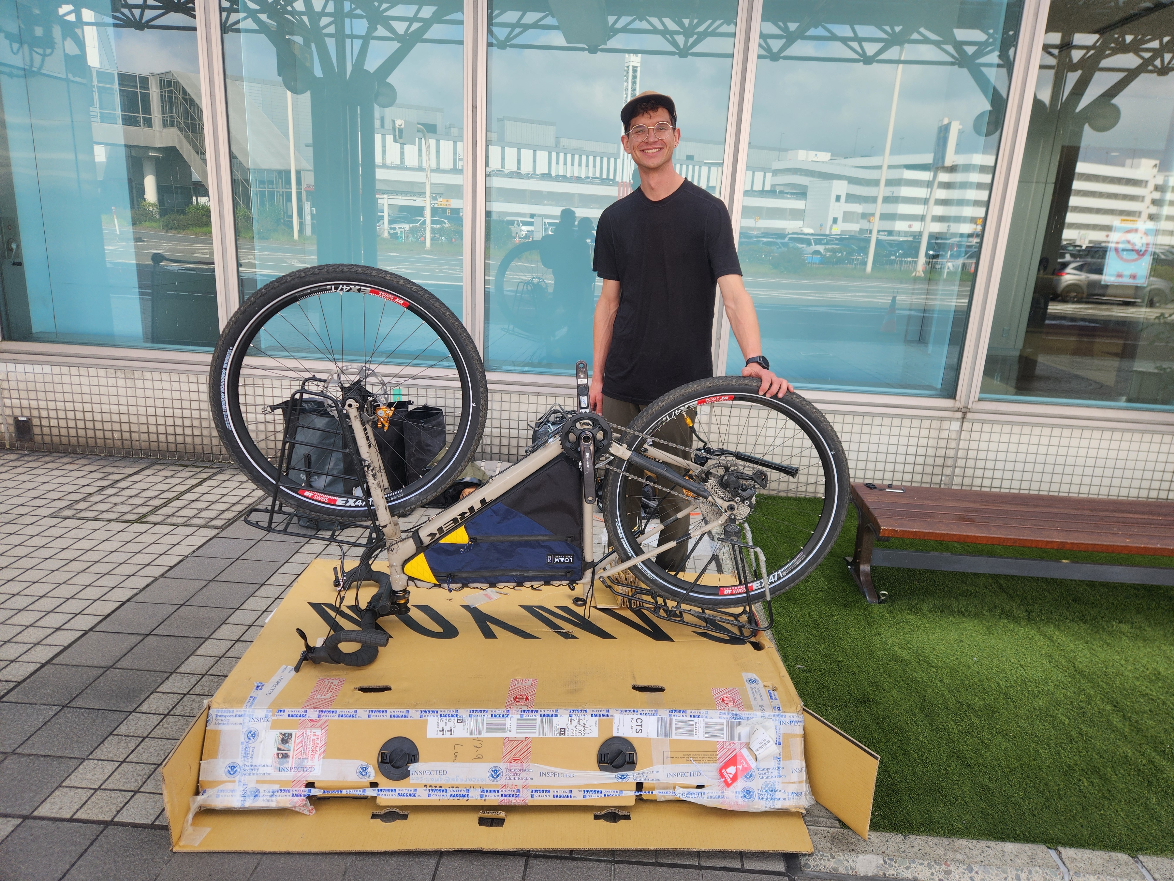 Chitose bike assembly